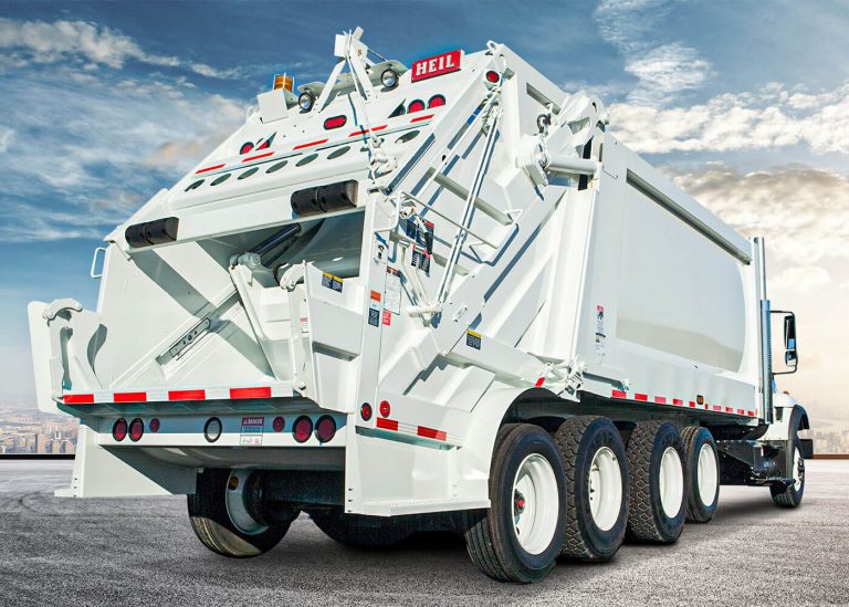 Fast Rear Load Garbage Trucks - Big Capacity Rearloaders - PowerTrak